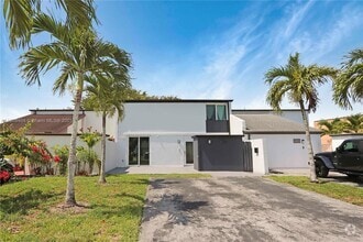 Building Photo - 12340 SW 20th Terrace
