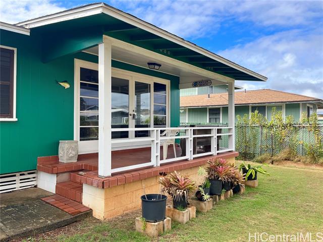 Building Photo - 339B Olomana St