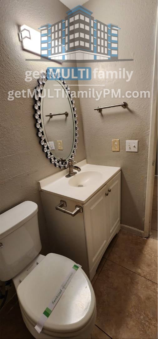 Building Photo - 3645 N 69th Ave