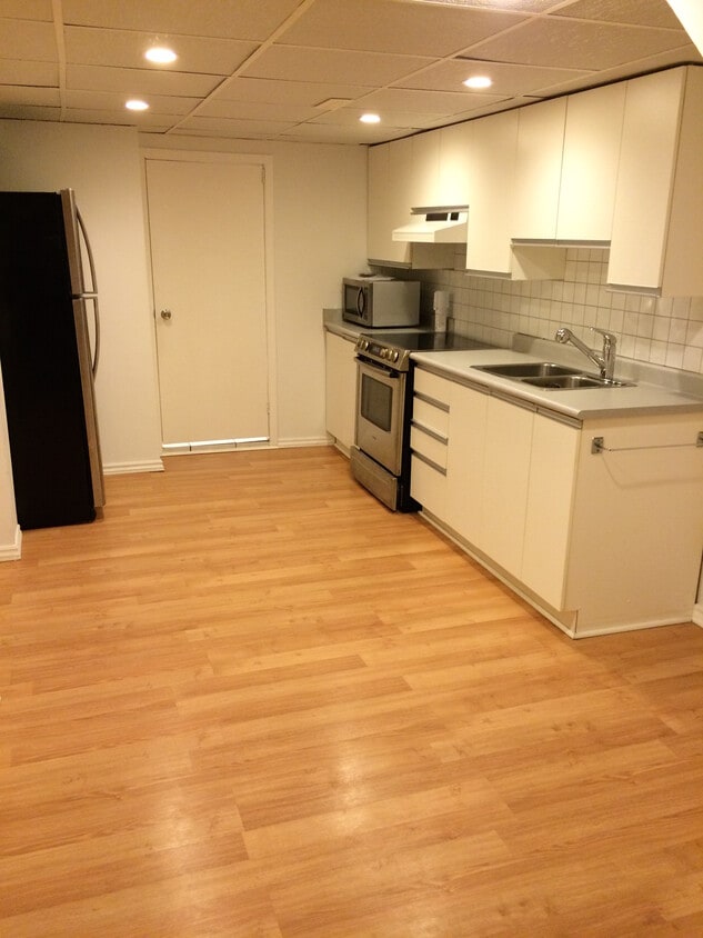 Primary Photo - SPACIOUS 1 BED + 1 BATH BASEMENT APARTMENT...