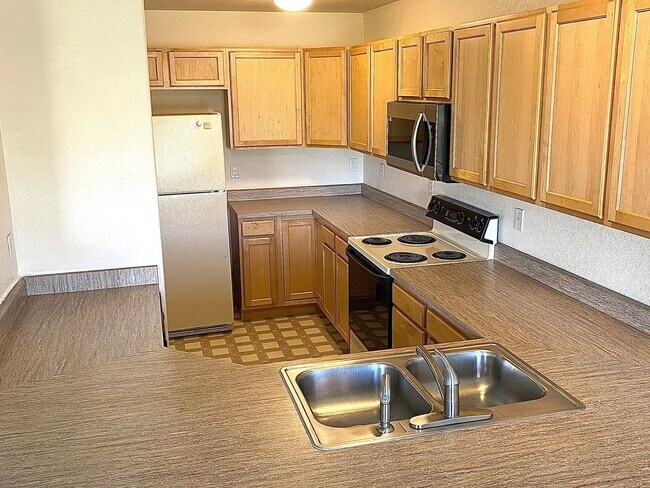Foto del edificio - 3 Bedroom Townhome in Lafayette