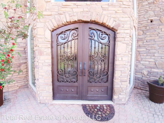 Building Photo - 4 br, 3 bath House - 8128 Tiara Cove Circle