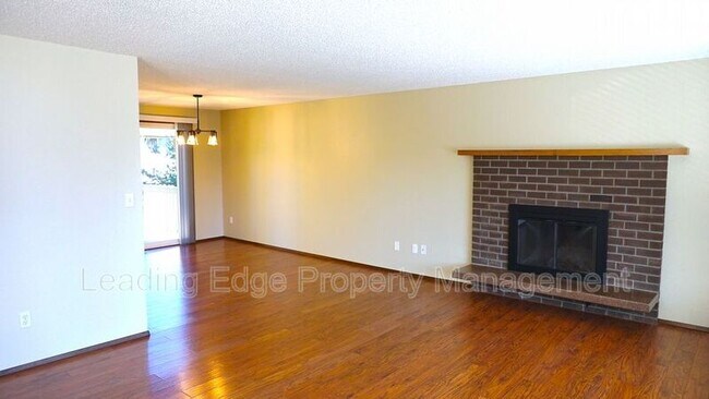 Foto del edificio - 2223 103rd St SE