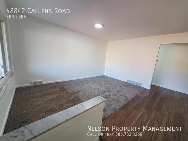 Foto del edificio - 48842 Callens Rd