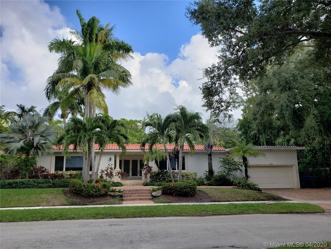 1660 Nocatee Dr, Miami, FL 33133 House Rental in Miami, FL