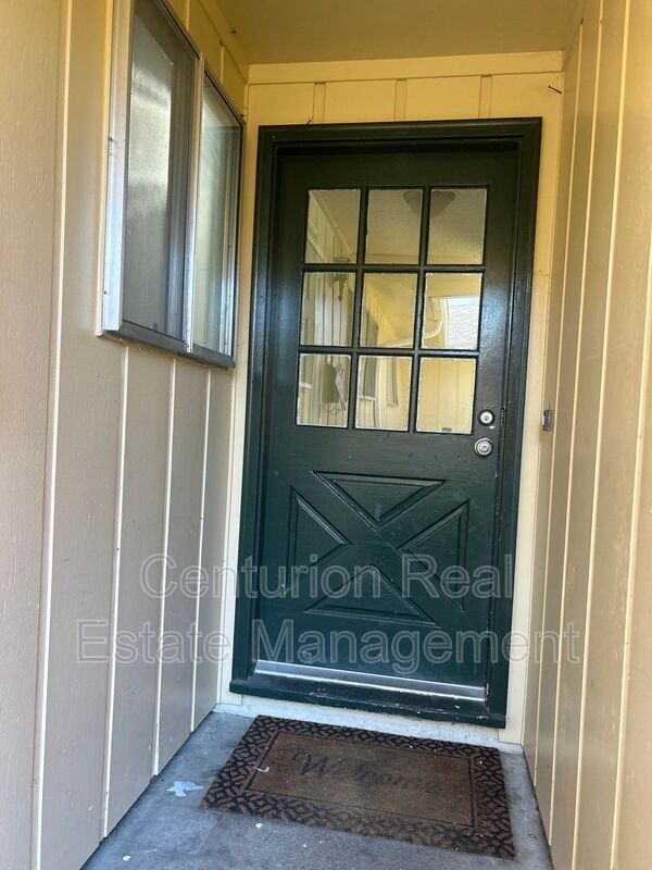 Foto del edificio - 475 NW Walnut Blvd