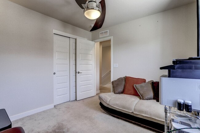 Photo - Two Bedroom, Two and a half bath! With Garage, Courtyard View, Stainless Appliances, Great Locati... House