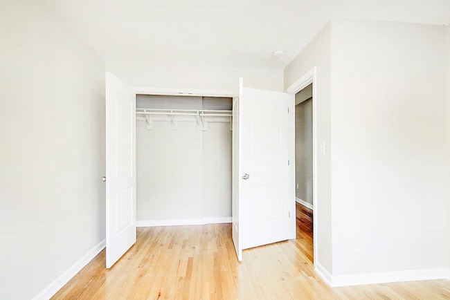 Foto del edificio - 511 Uzzle St