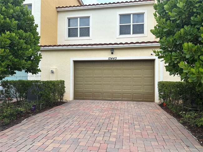 Foto del edificio - 12443 NW 17th Ct