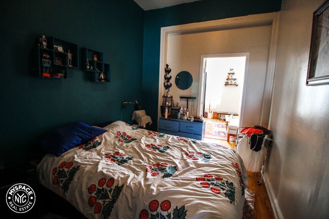 Foto del edificio - 175 Troutman St