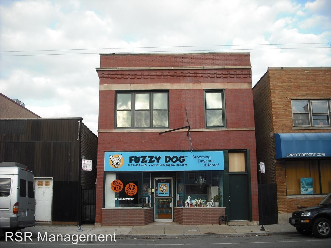 Primary Photo - 3927 N Elston Ave