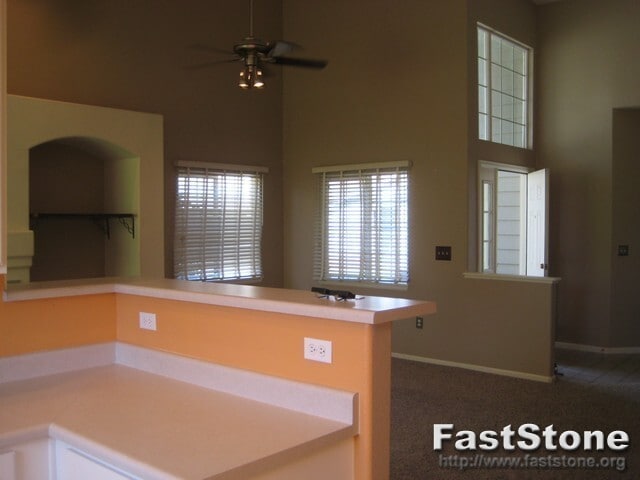 Foto del edificio - 2 bedroom Ranch townhome backing to Thornc...
