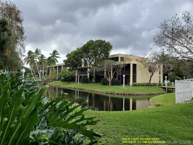Building Photo - 2921 SW 87th Ave  506 Davie Fl 33328