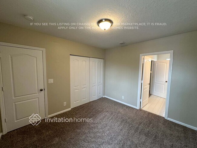 Foto del edificio - 1560 SW 194th Ave