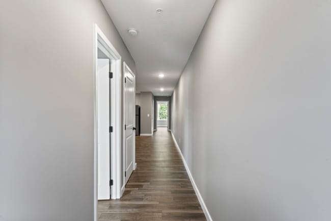 Building Photo - 129 Dixon Dr