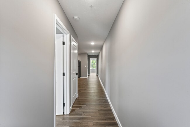 Foto del edificio - 139 Dixon Dr