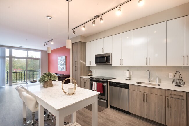Foto del edificio - 145 Riverhaven Dr