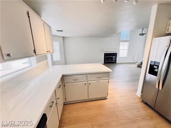 Building Photo - 6608 Lund Dr