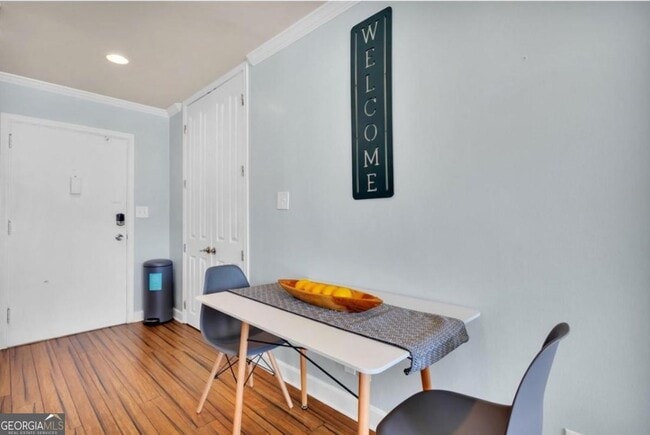 Building Photo - 215 Piedmont Ave NE