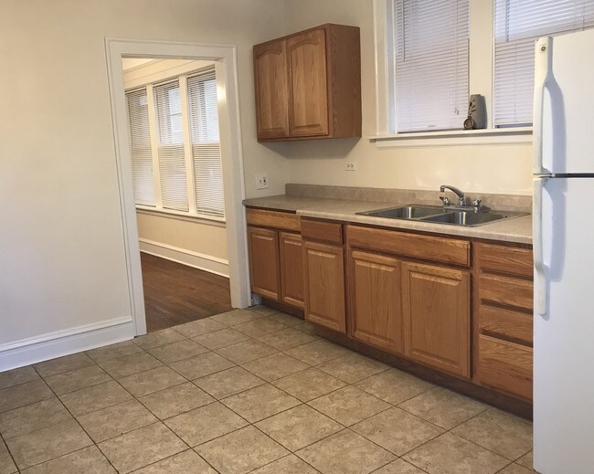Foto del edificio - 4836 Elm St