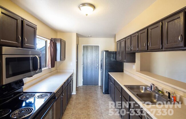 Foto del edificio - 8661 N Newhill Ave