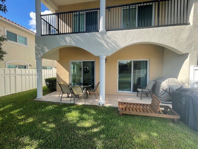 Foto del edificio - 3454 NW 17th Terrace