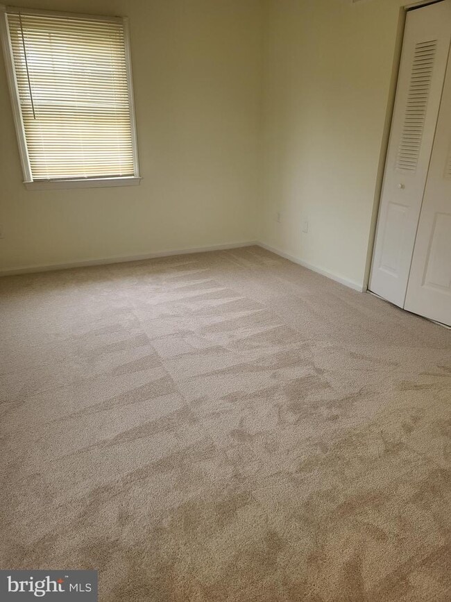 Building Photo - 4501 Pinecrest Heights Dr
