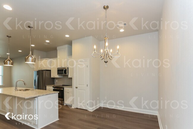 Foto del edificio - 4804 Mokki Ln