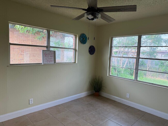 Foto del edificio - 3315 N Arkansas Ave