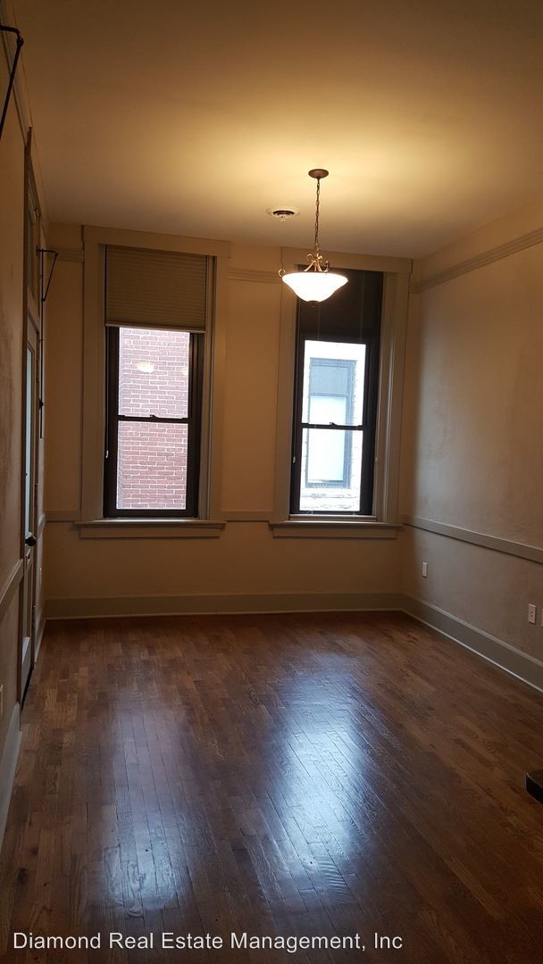 Building Photo - Studio, 1 bath  - 329 Poyntz 103 S. 4TH #211
