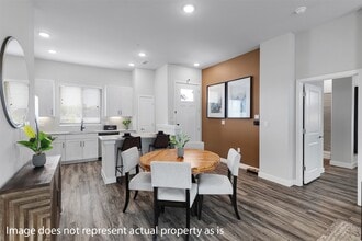 Building Photo - 7263 Borland Dr