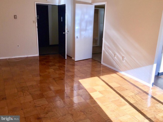 Foto del edificio - 1440 N St NW