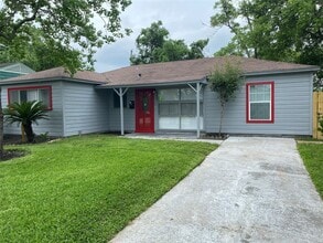 Building Photo - 3826 Botany Ln