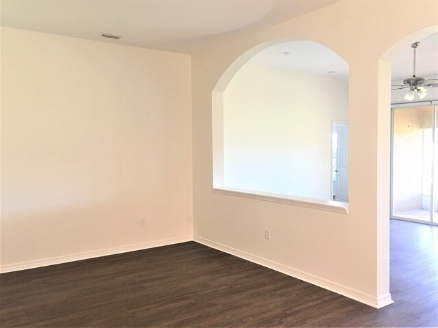 Building Photo - 211 Fern Gulley Drive