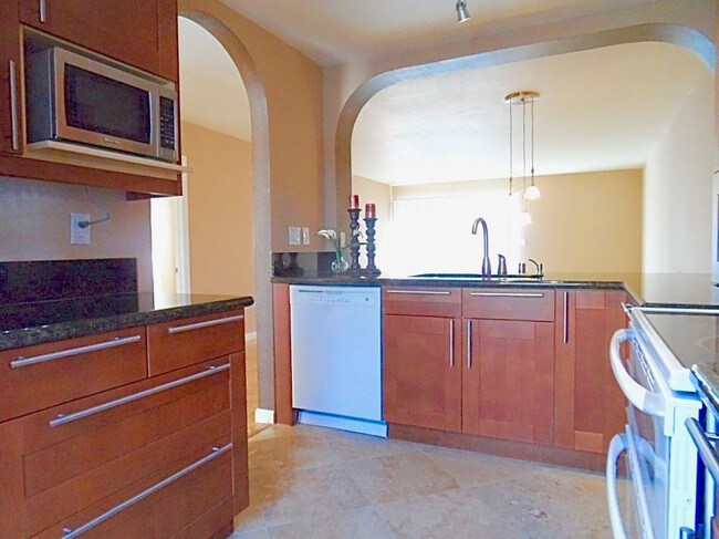 Building Photo - 4169 Mount Alifan Pl