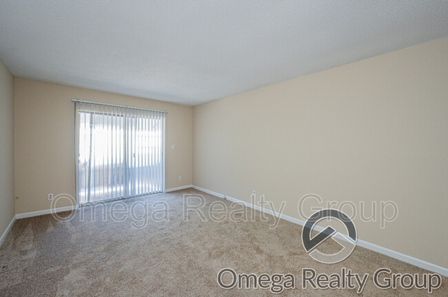 Foto del edificio - 425 Oakwood Ave