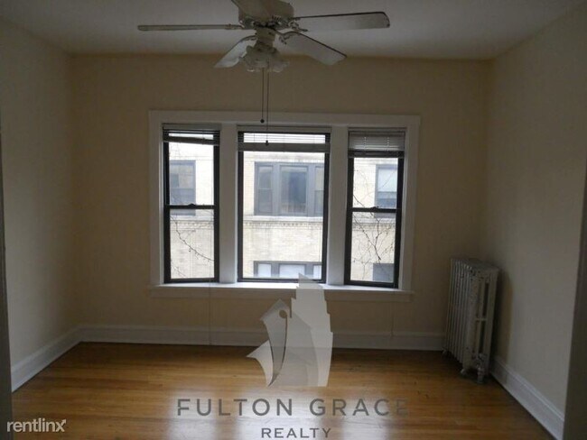 Building Photo - 3530 N Broadway