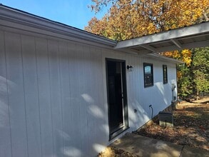 Building Photo - 7692 Windward Point Dr