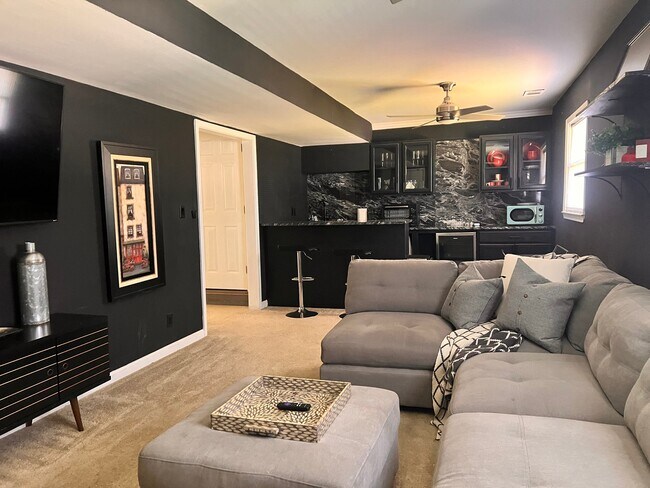 Foto del edificio - 3518 Pomona Way