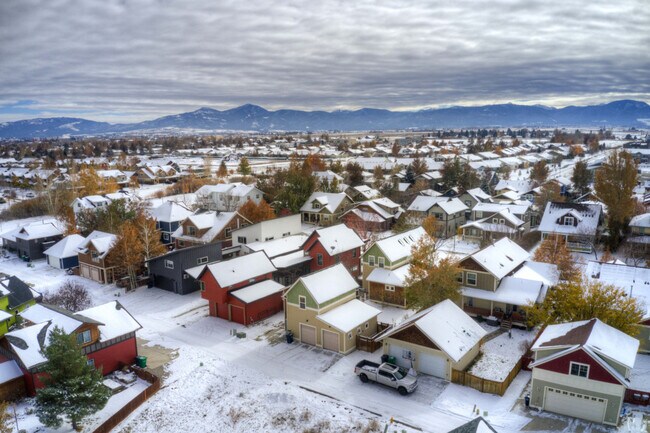 Foto del edificio - 4489 Alexander St