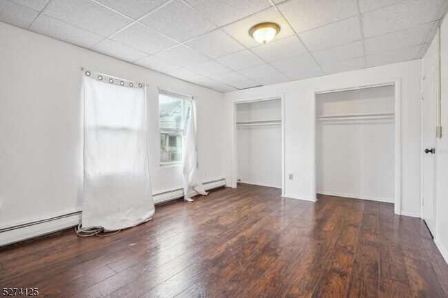 Foto del edificio - 139 Brookside Ave