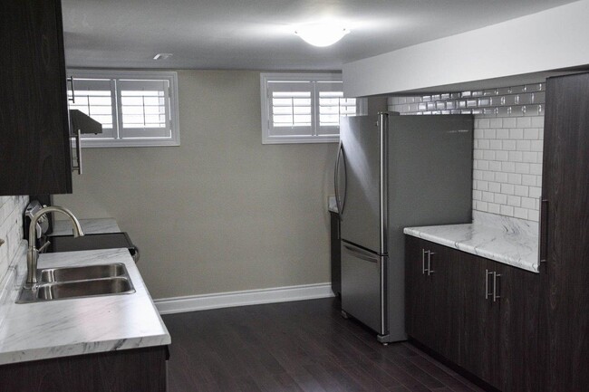 Building Photo - 1130 Melton Dr