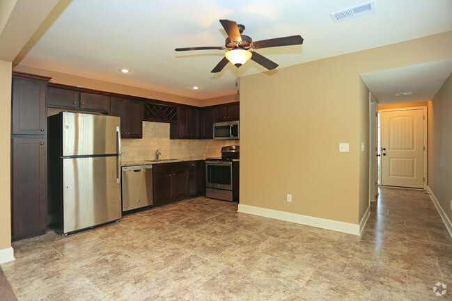 3BR - 1350SF - Kitchen and Dining Area - Brighton Woods North II