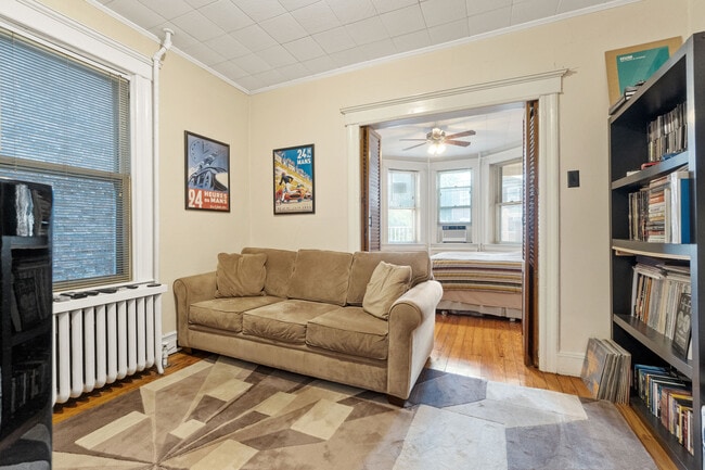 Building Photo - 54 65TH St