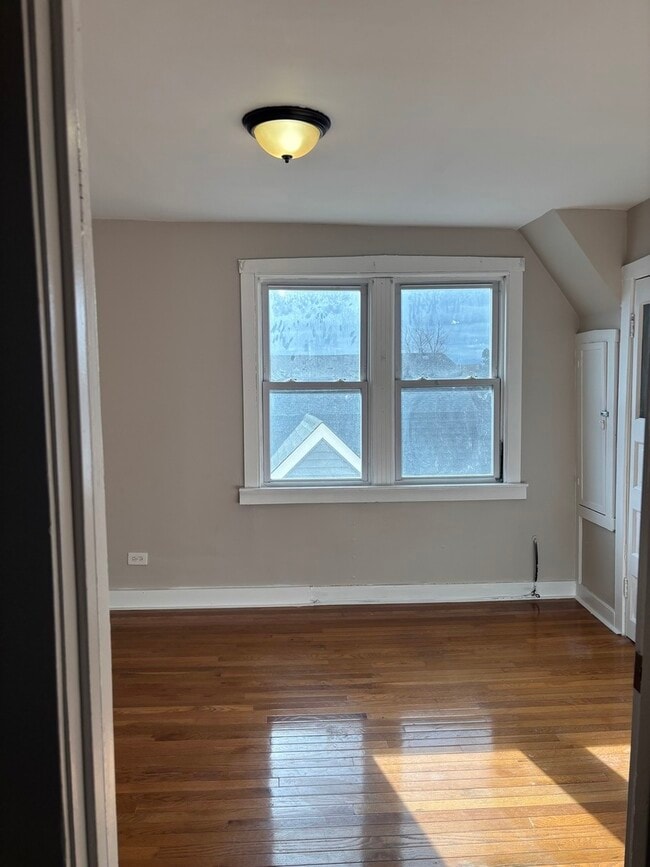 Foto del edificio - 2524 N Central Park Ave