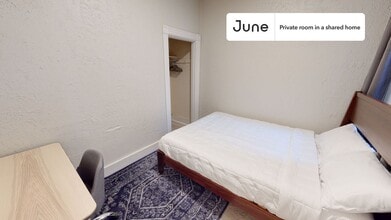 Building Photo - Room in Shared 4 bed/1 bath home