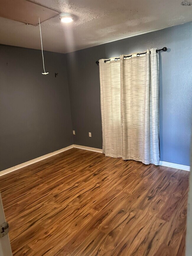 Foto del edificio - 2923 Lavell Ave