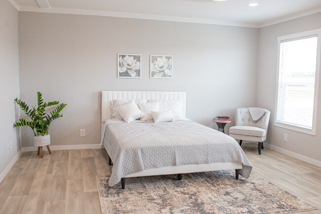 Foto del edificio - 6105 E McKinney St