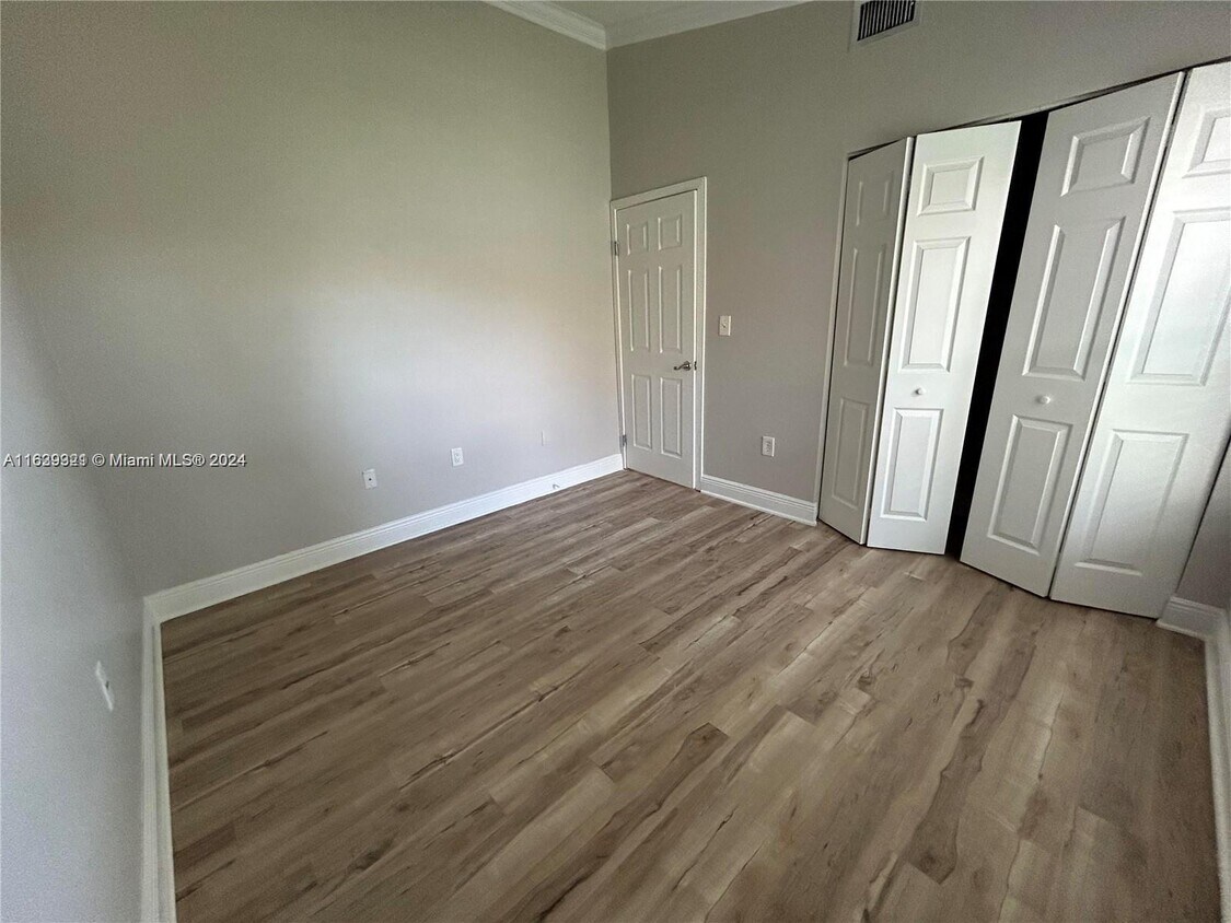 510 NW 108Th Ter, Pembroke Pines, FL 33026 - Townhome Rentals in Pembroke  Pines FL | Apartments.com