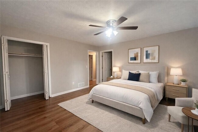 Building Photo - 1802 Driftwood Pl